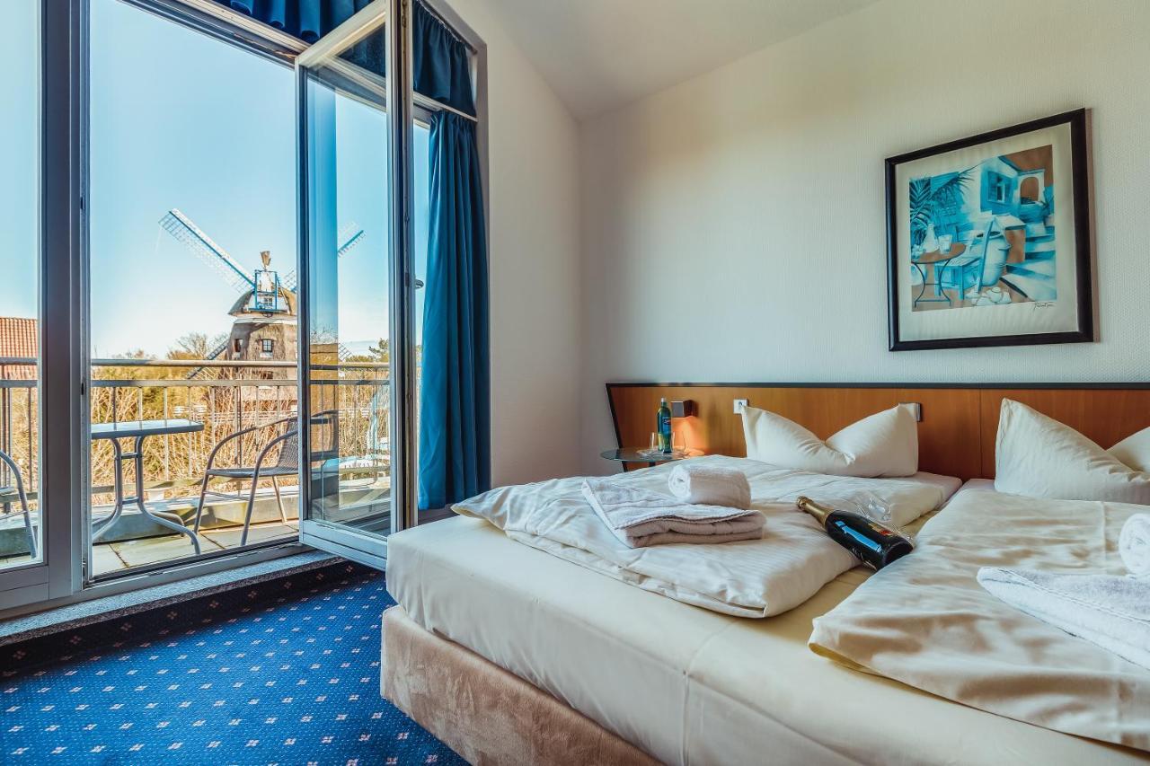 Landhotel Lewitz Muehle Banzkow Buitenkant foto
