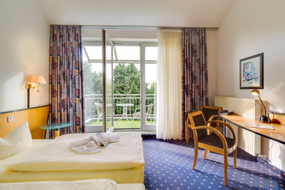 Landhotel Lewitz Muehle Banzkow Buitenkant foto