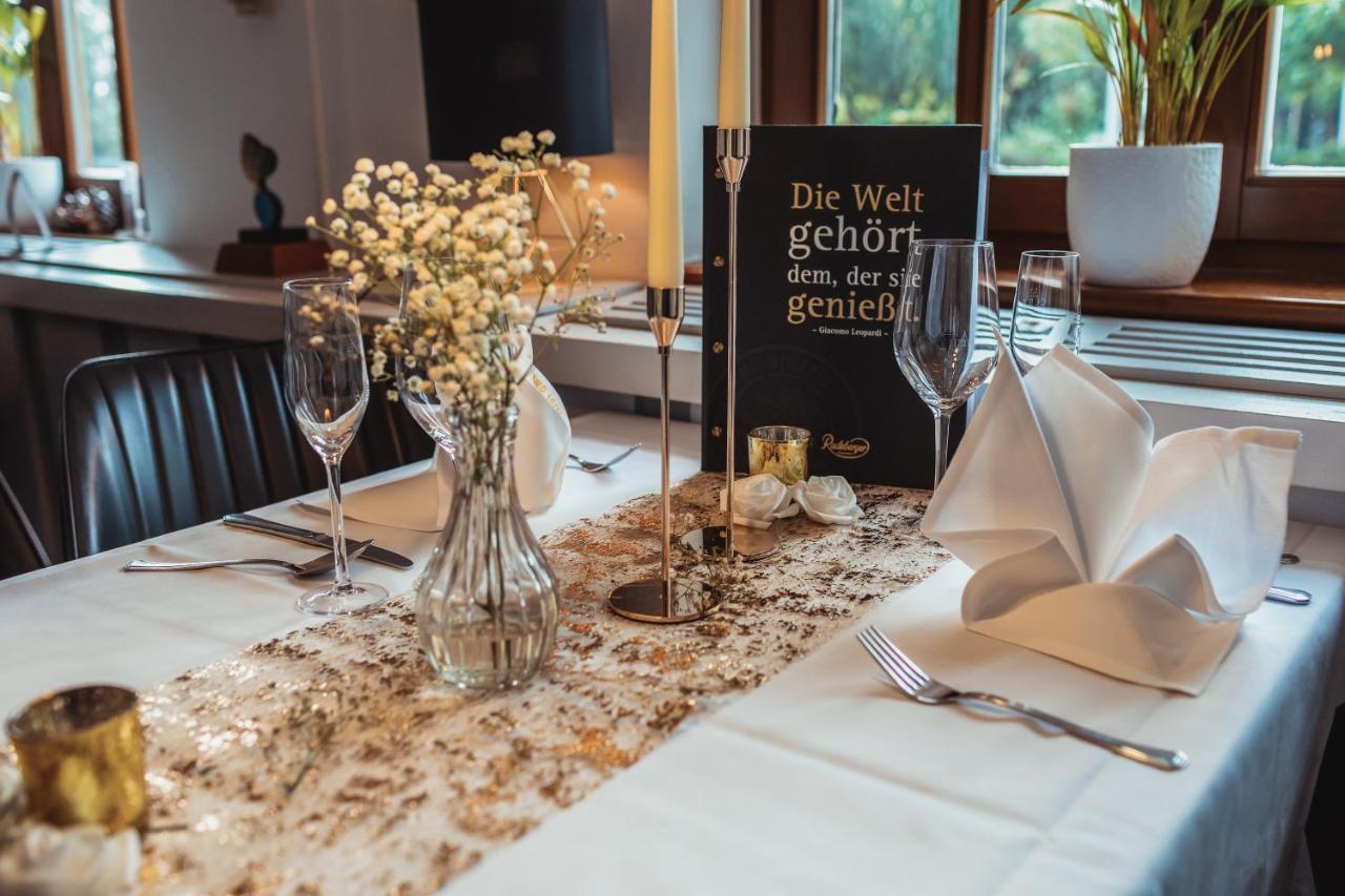 Landhotel Lewitz Muehle Banzkow Buitenkant foto